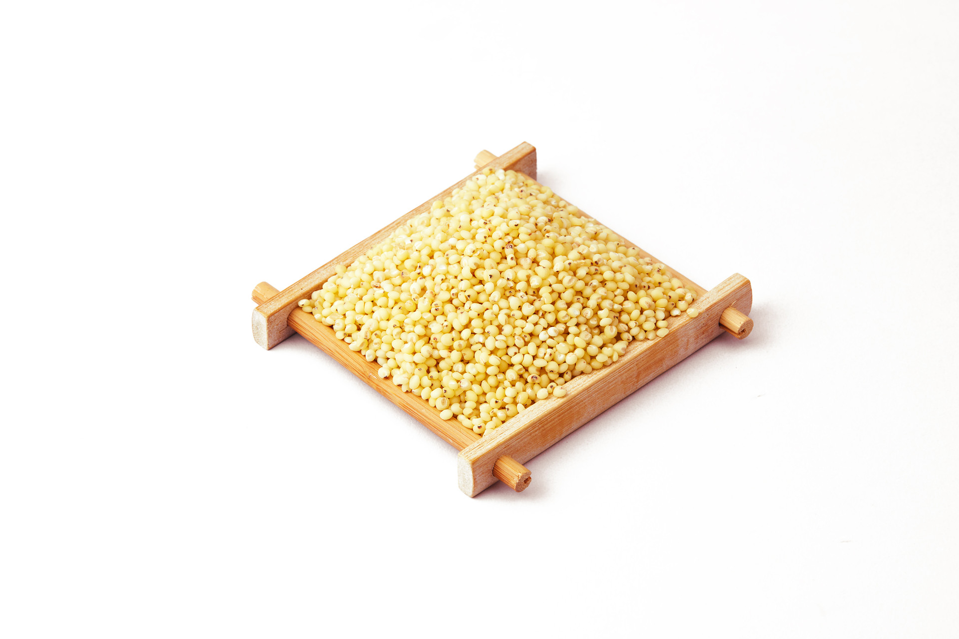 白底一盒高粱米木盒高粱米一盒粮食