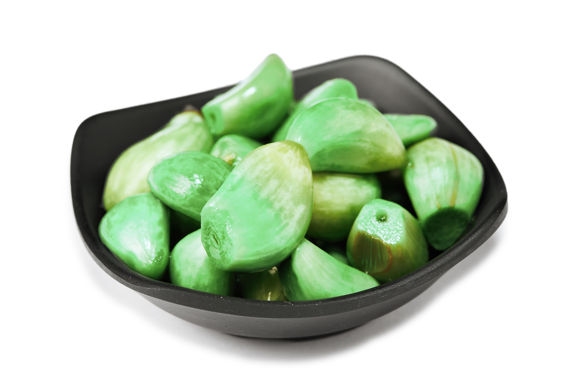 白底食物特写碟子一碟腊八蒜腊八节