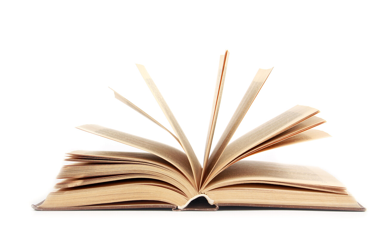 一本翻开的书读书分相会阅读世界读书日