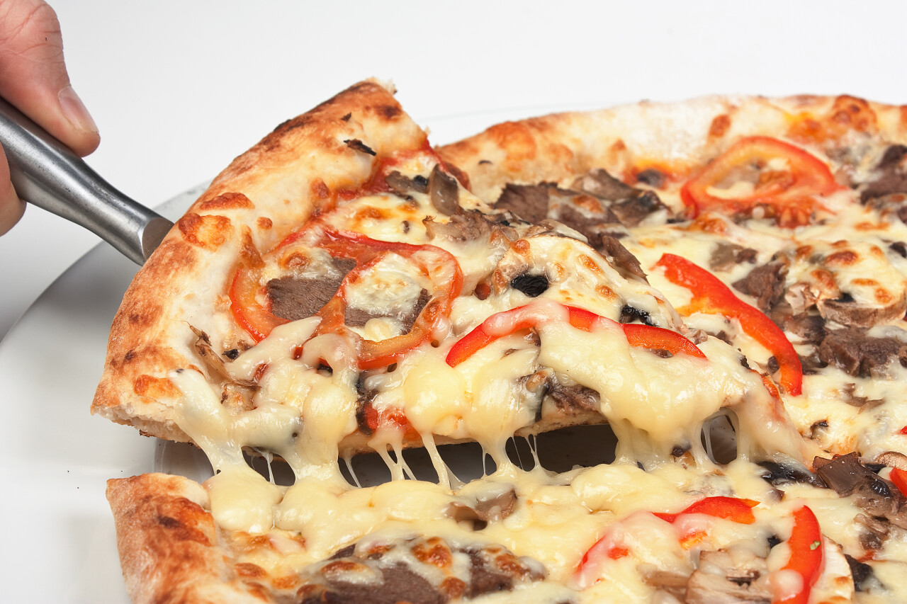 披萨芝士披萨一块披萨切开披萨美食食物食品