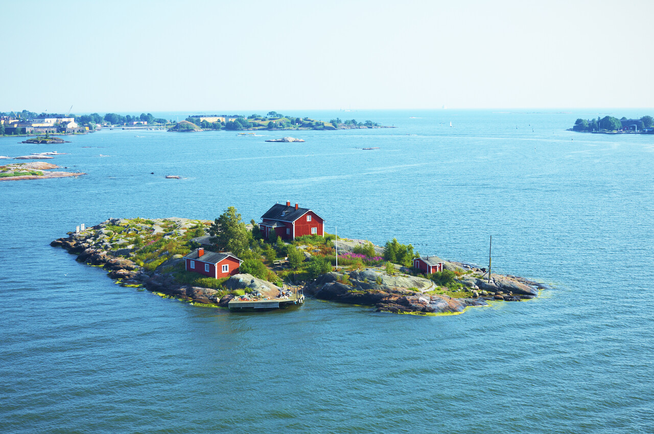 自然风景旅游度假海湾地区岛屿上的房子风景图
