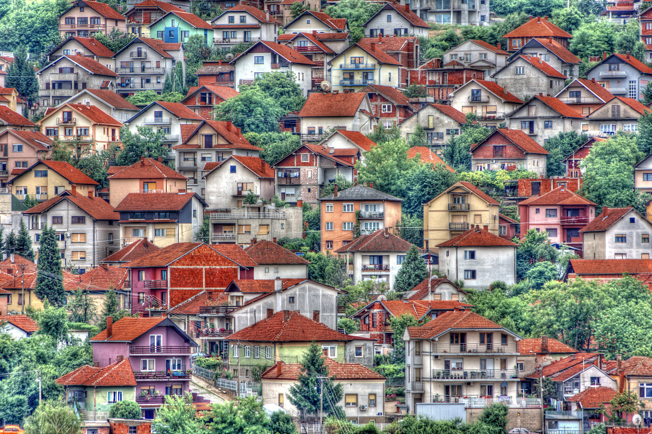 国外建筑景观旅游旅行塞尔维亚郊区一的建筑样式童话房子