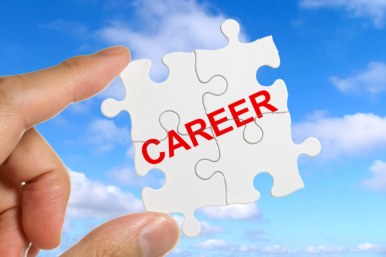 创意清新拼图文字职业生涯经营理念图片