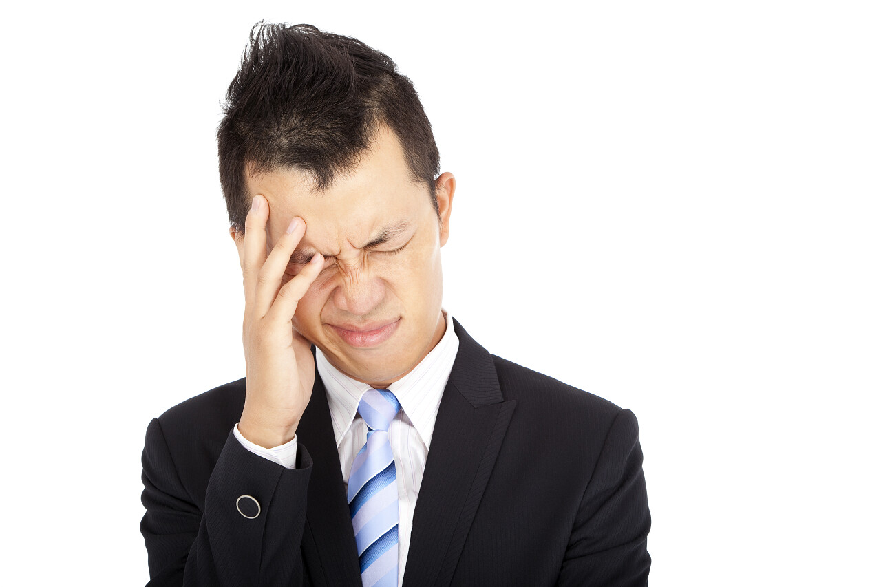 商务商人与头痛后悔图片