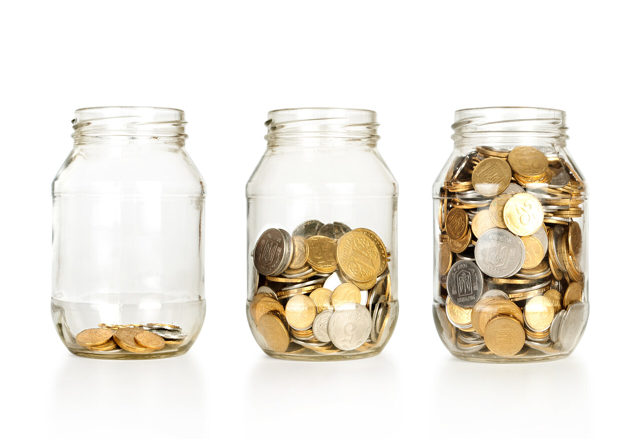 玻璃银行的钱就像图上白色孤立小贴士