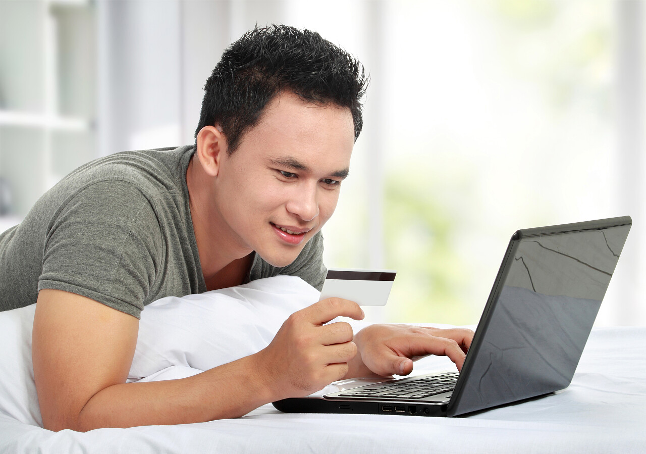 人在线采购产品使用信用卡支付