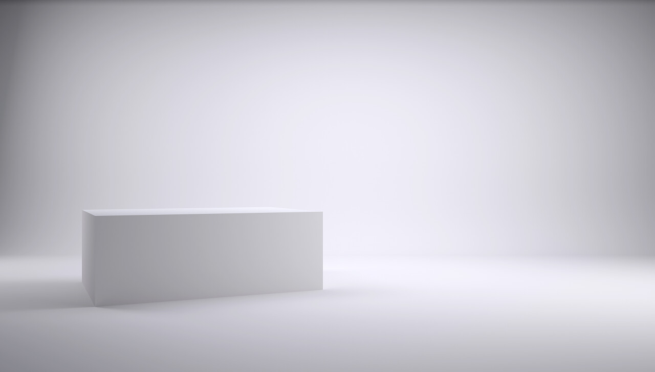 在工作室的白色立方体白色背景