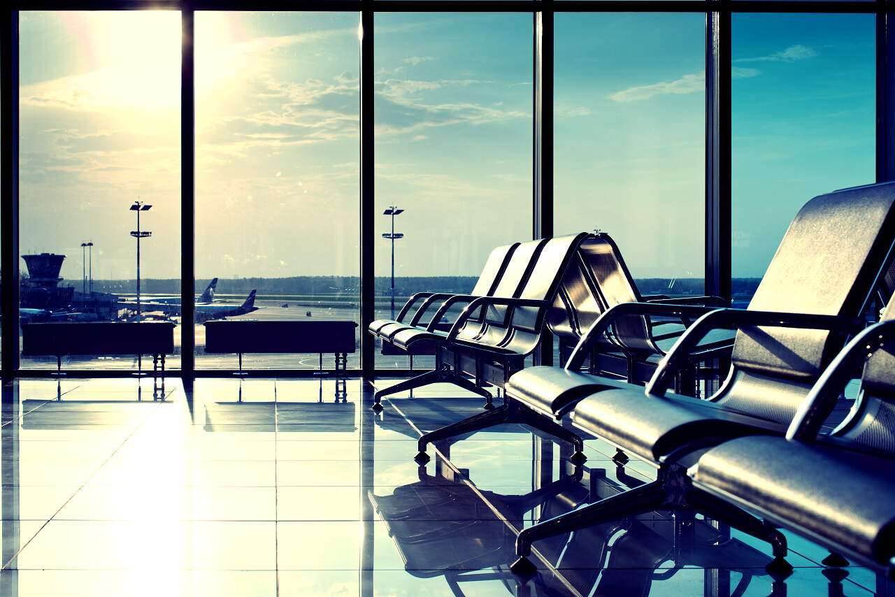 现代车站候车室候车大厅