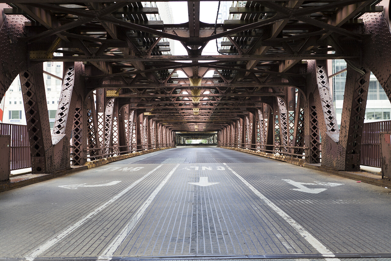 桥梁的内部结构