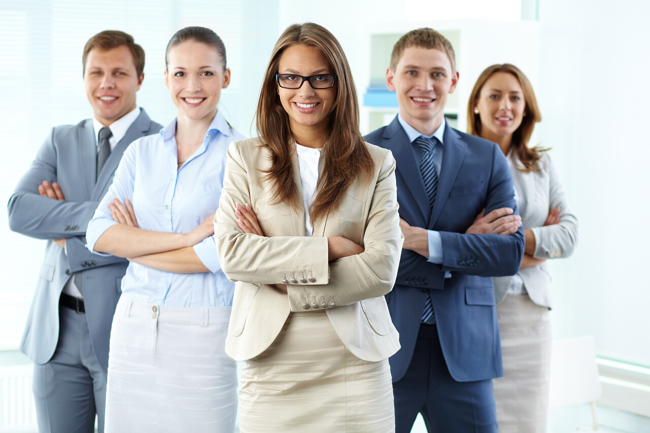 商务专业团队男女形象照开心幸福团队企业专业商务精英团队商务男女