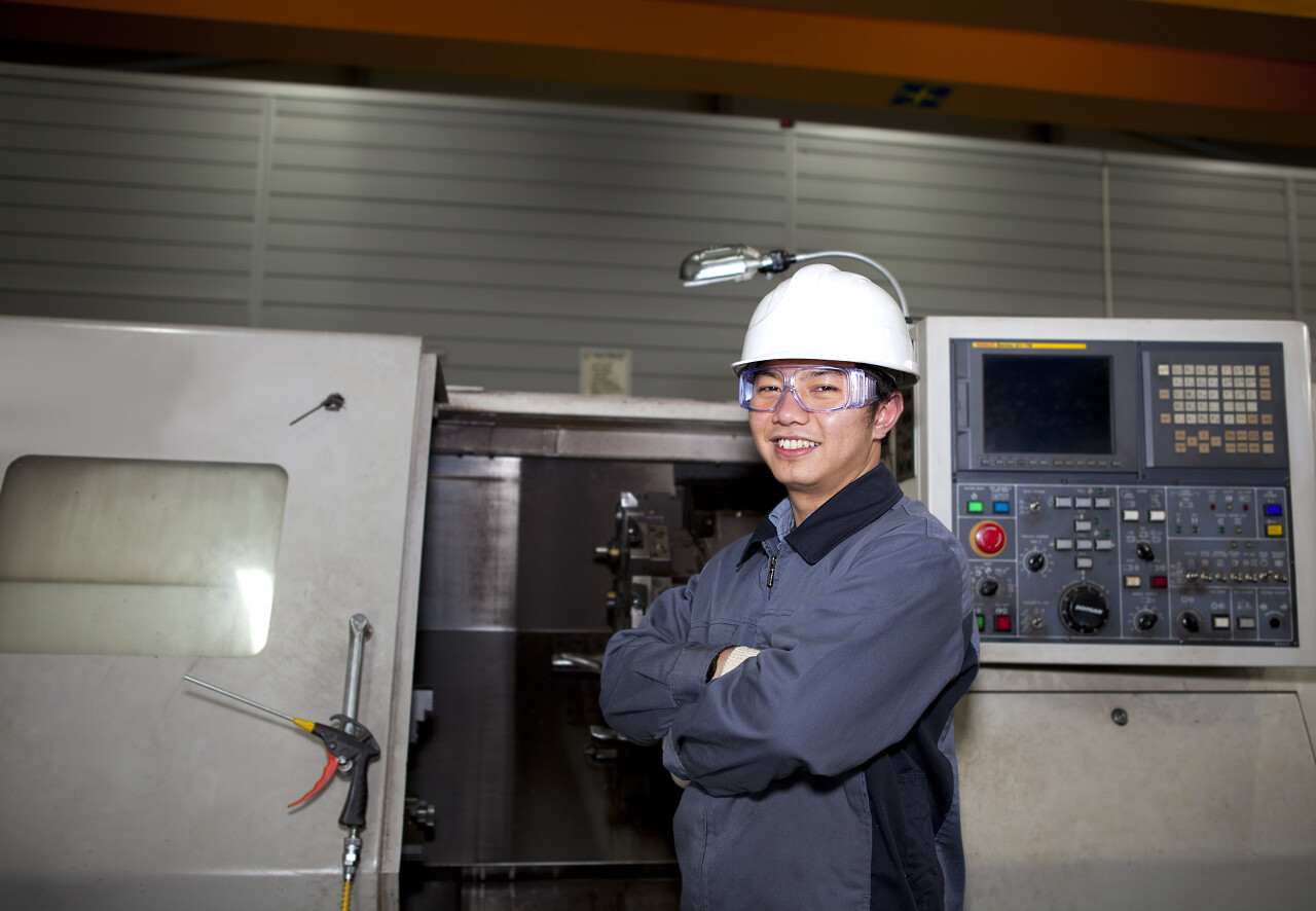 在机房工作的技术人员