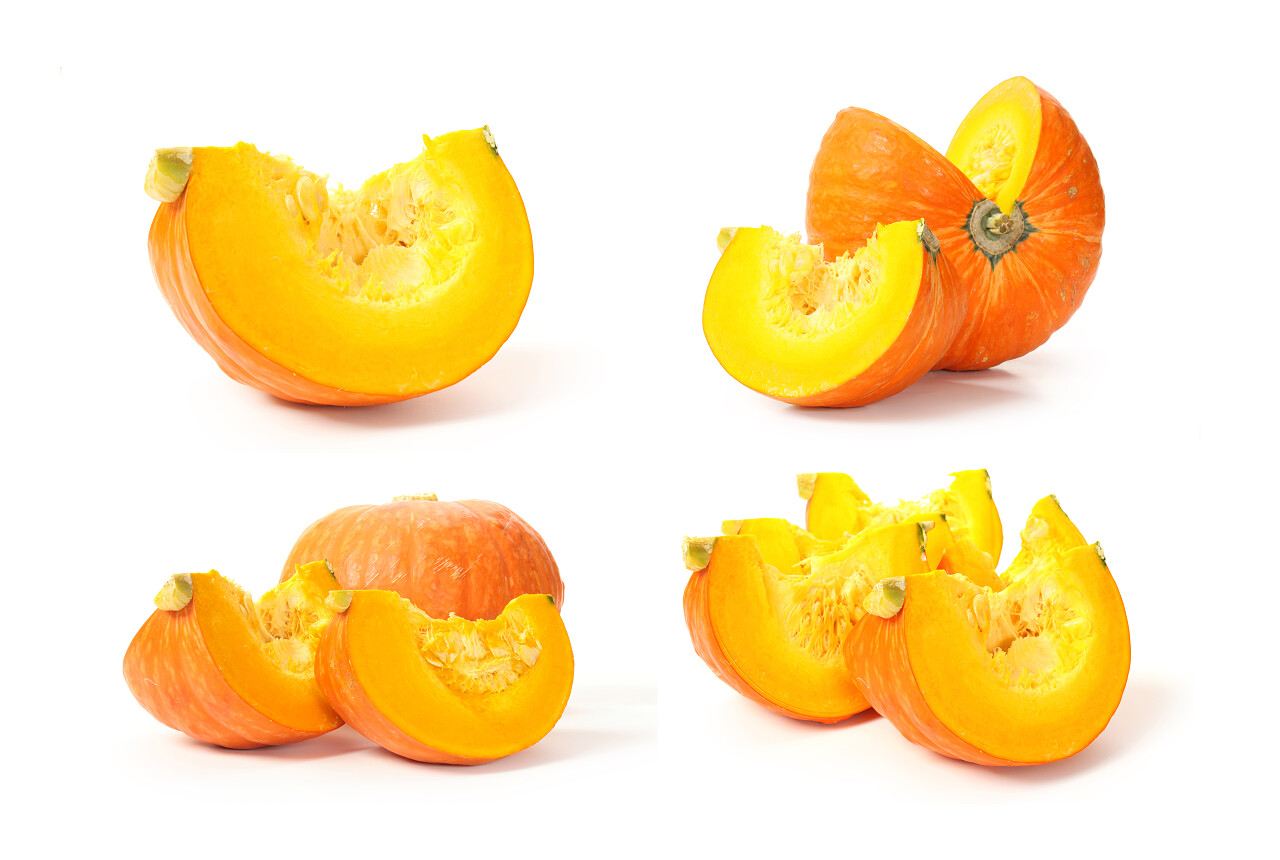 白色背景的橙色南瓜