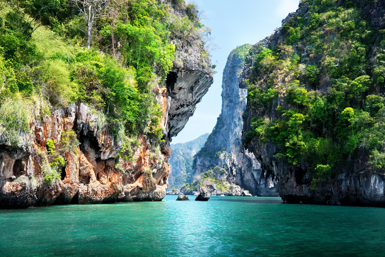 高山流水山谷海峡江面湖面水面清澈