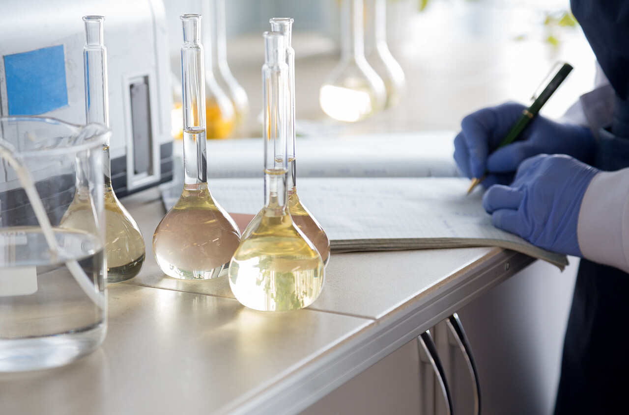 实验室做实验容量瓶配试剂