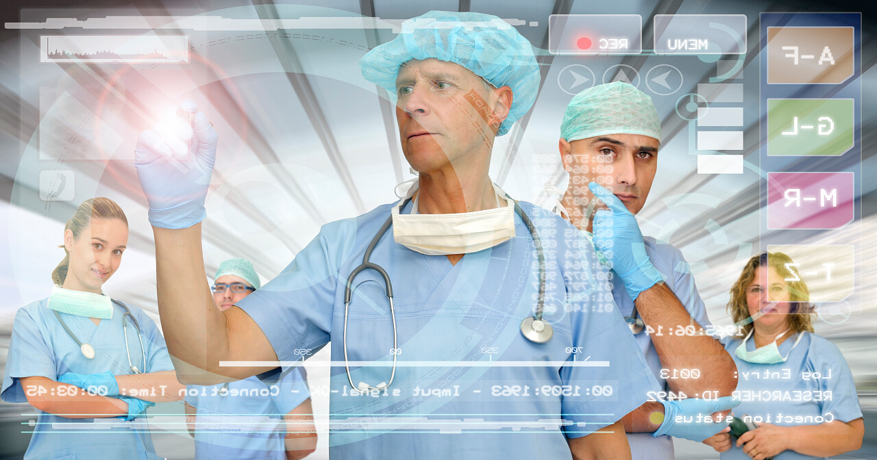 医生团队的医疗设施与现代屏幕医护团队