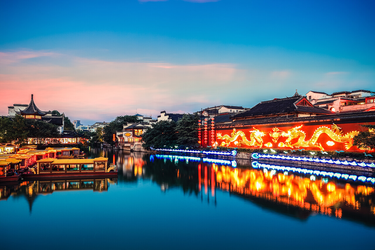 夜幕降临时的南京夫子庙南京旅游