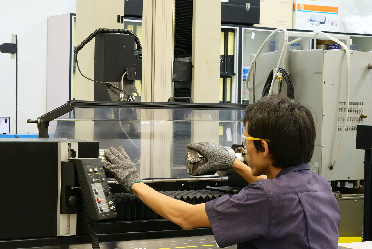 机械工程检查测试标本技术工人