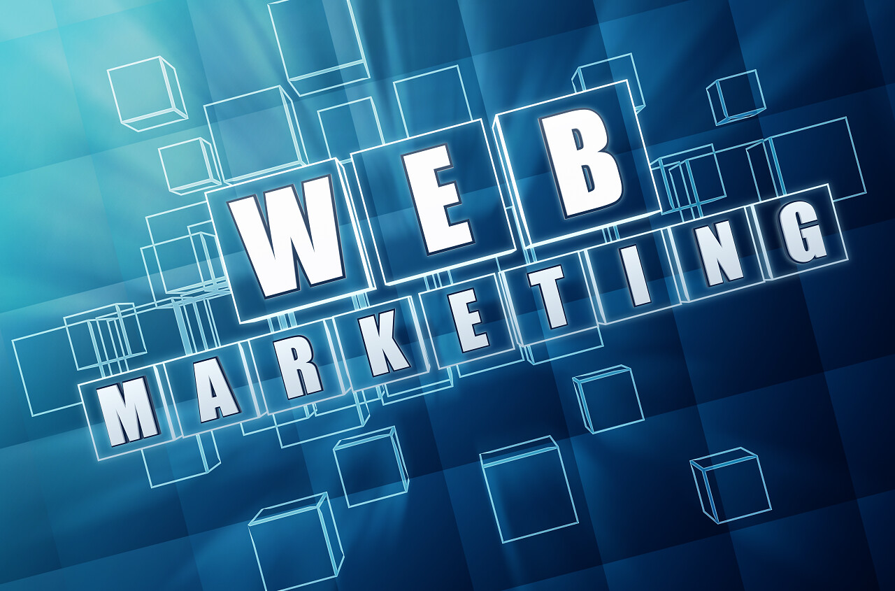 蓝色玻璃的白色字母