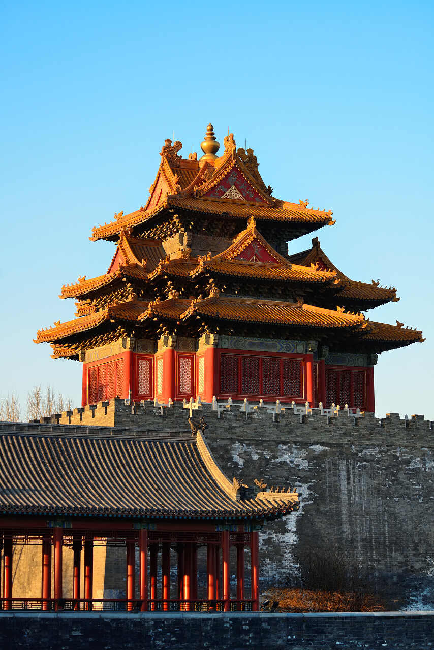 皇家宫殿角塔早上在北京.北京旅游景点