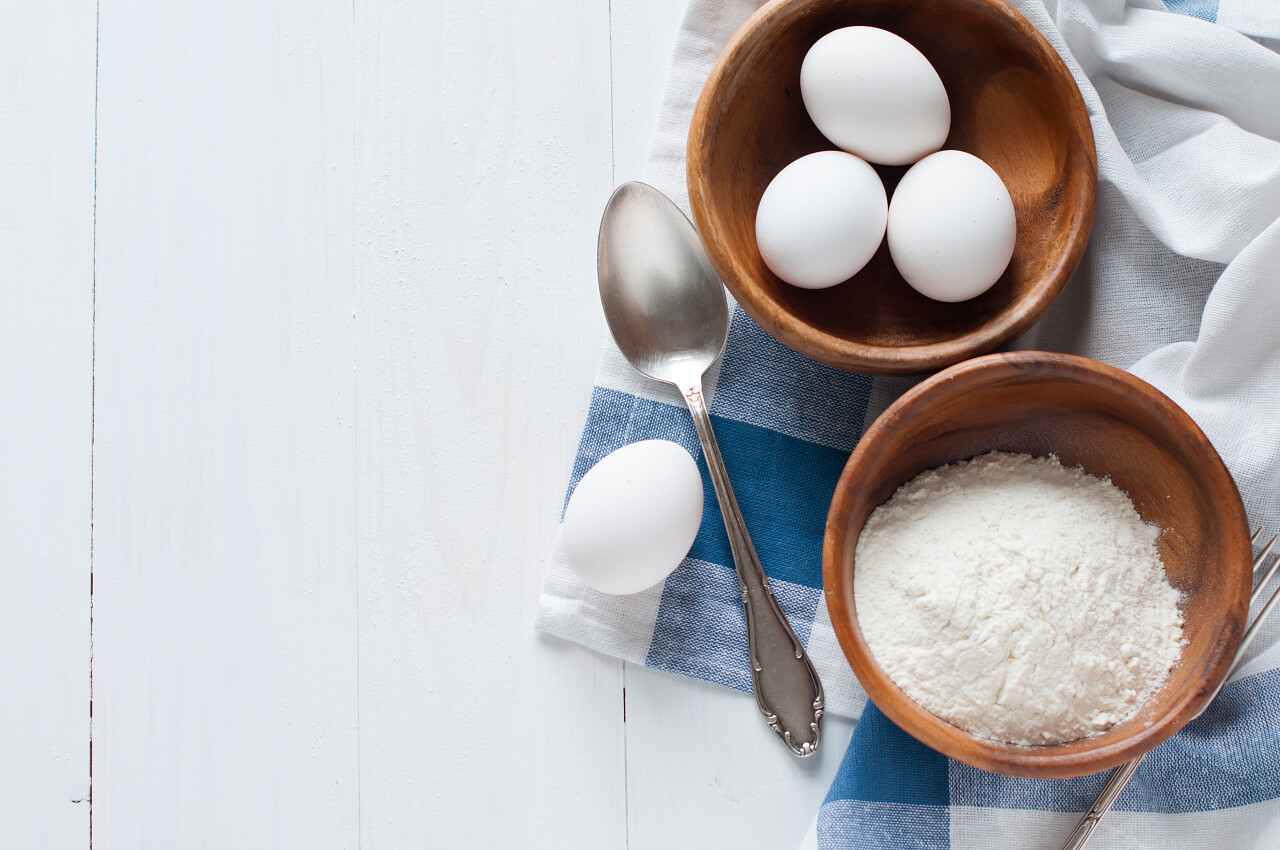 准备用鸡蛋米饭做蛋炒饭