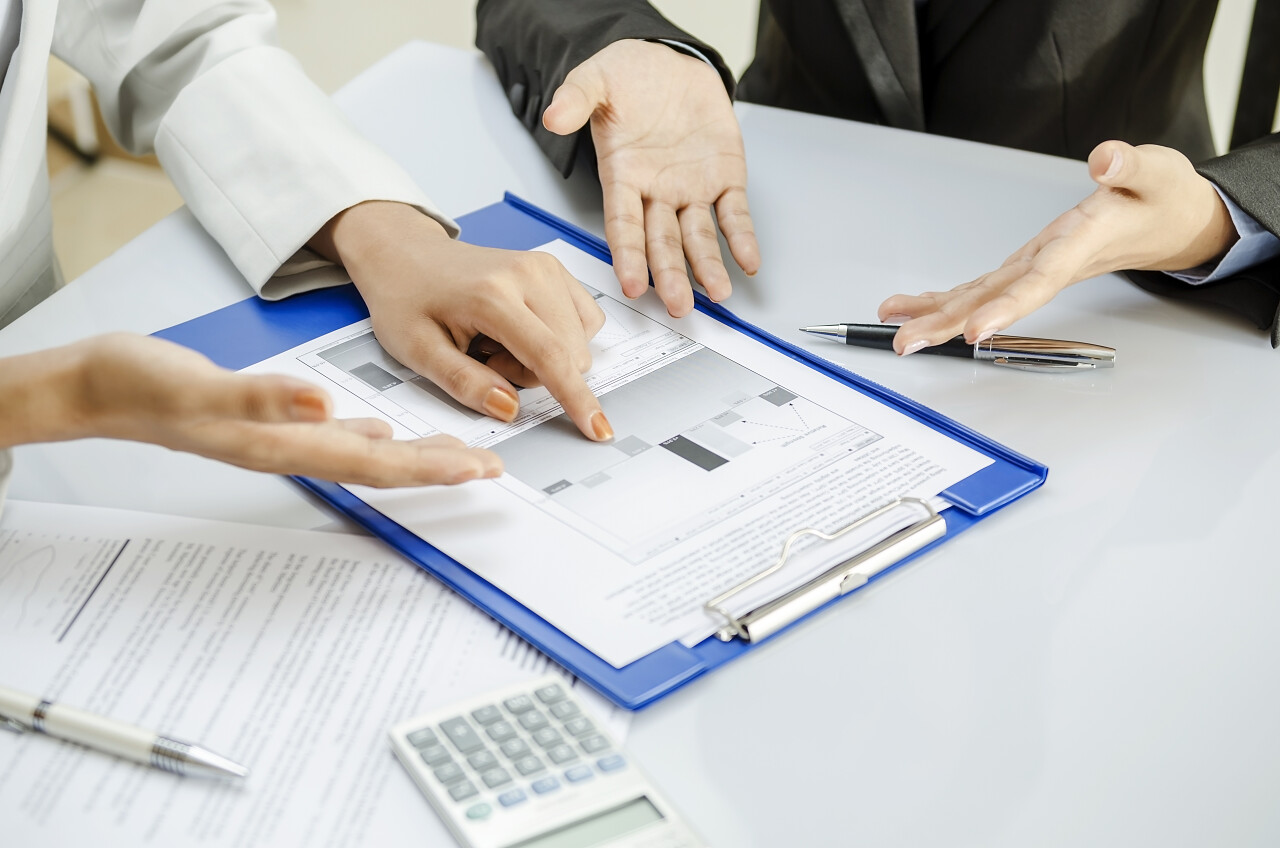 正在工作的业务团队团队交流沟通会议