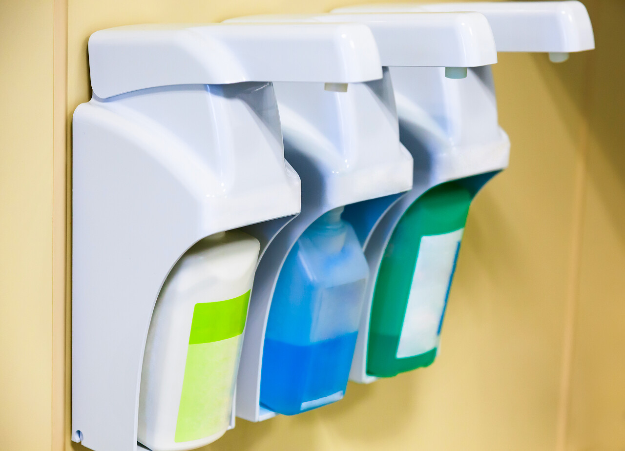 皮肤清洁和消毒的临床设备