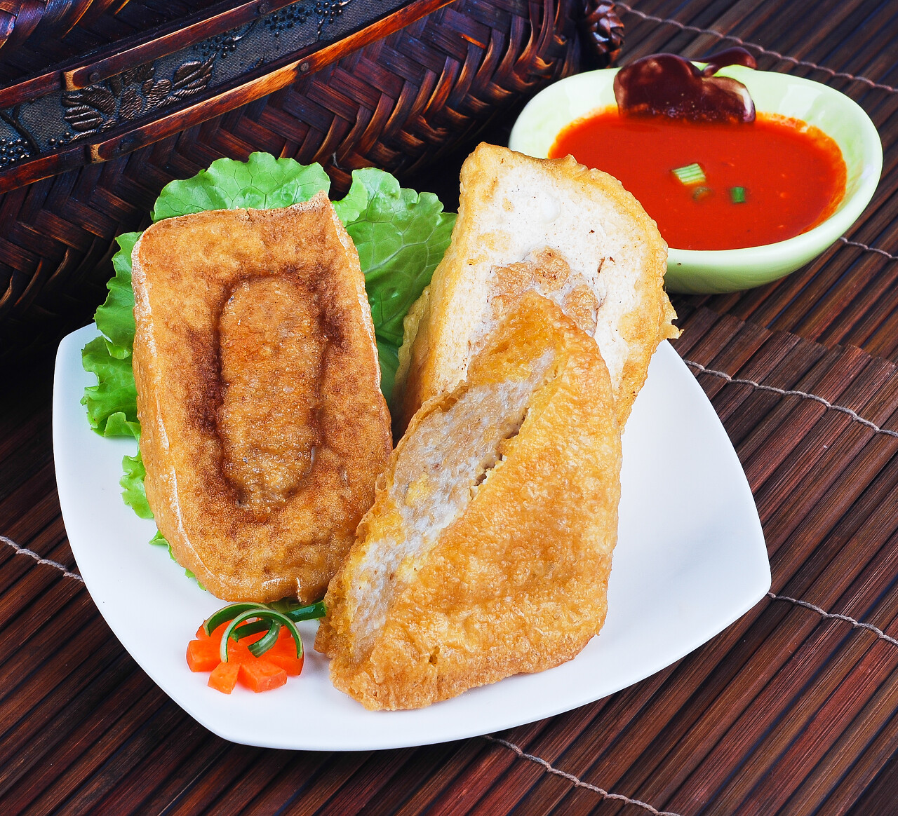 永福马头 美味的鱼浆塞的亚洲中餐