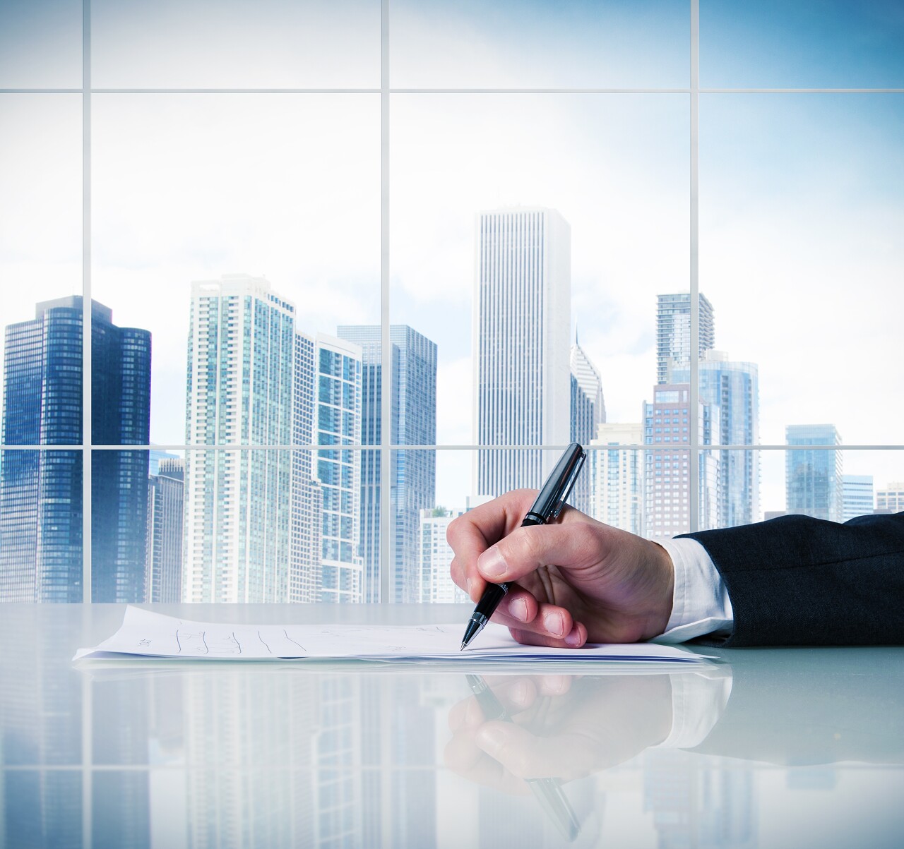 人签署的商业合同在