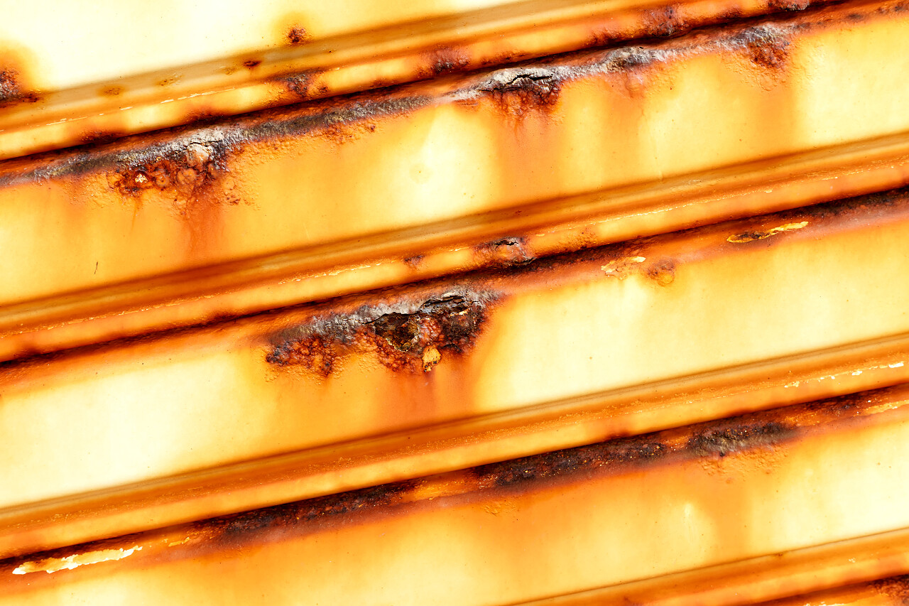 金属生锈门素材