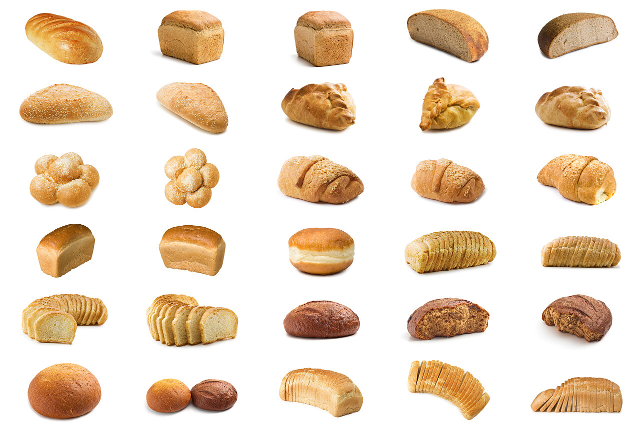 设置隔离在白色背景上的面包