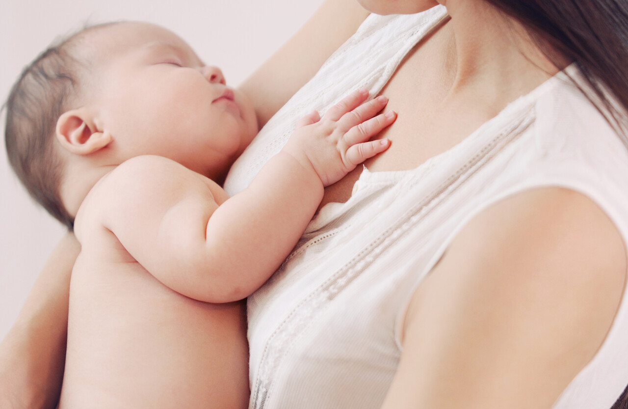 妈妈和她的宝宝产假的概念