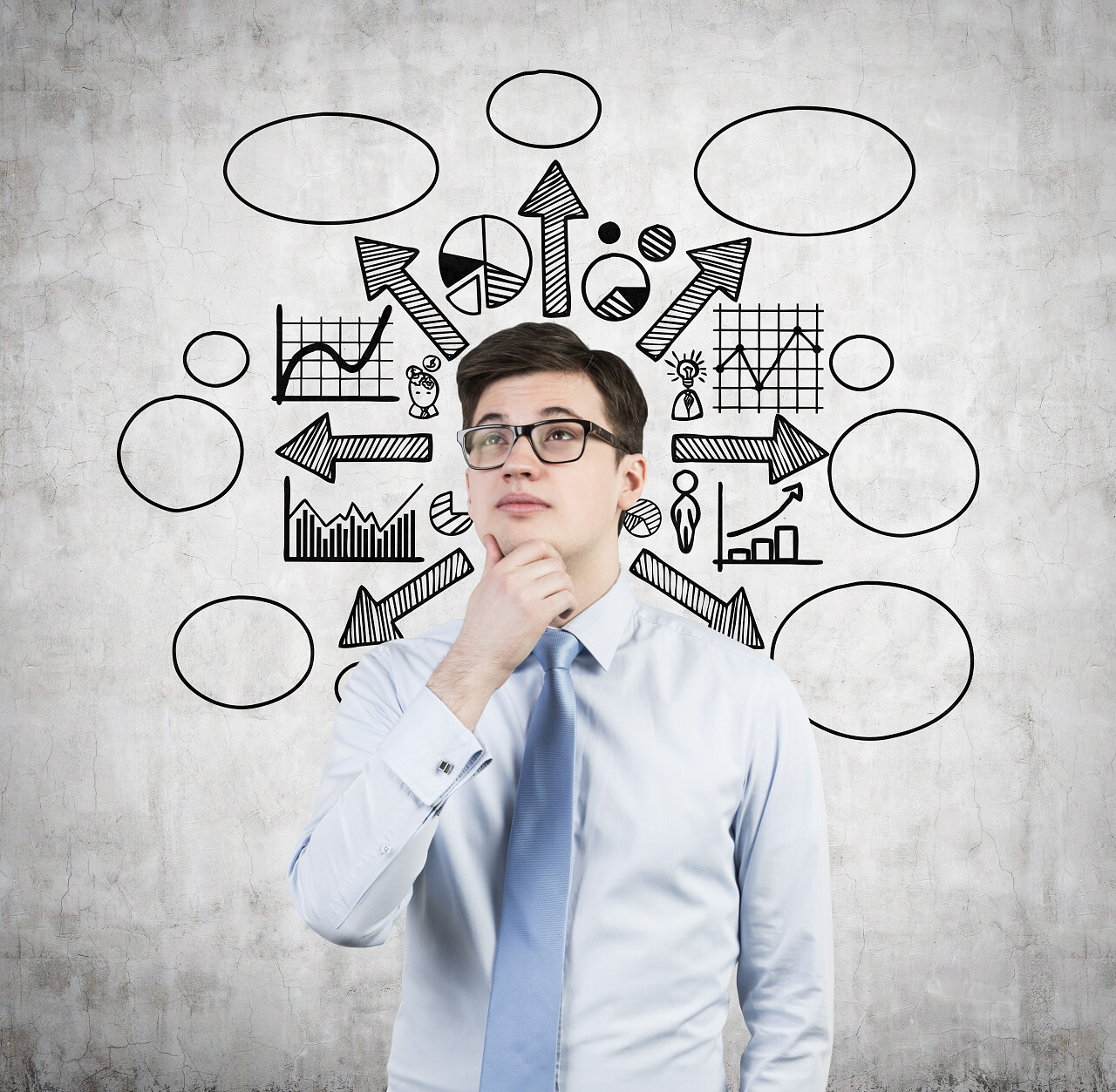 年轻的商人思考业务思维糊涂