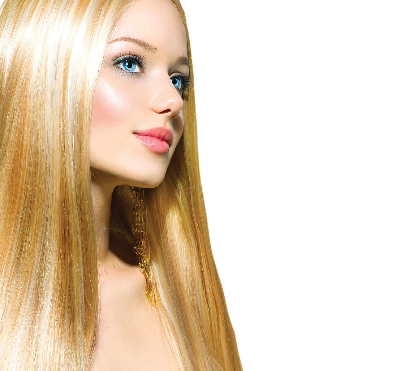 白底美丽的金发女孩嘴唇