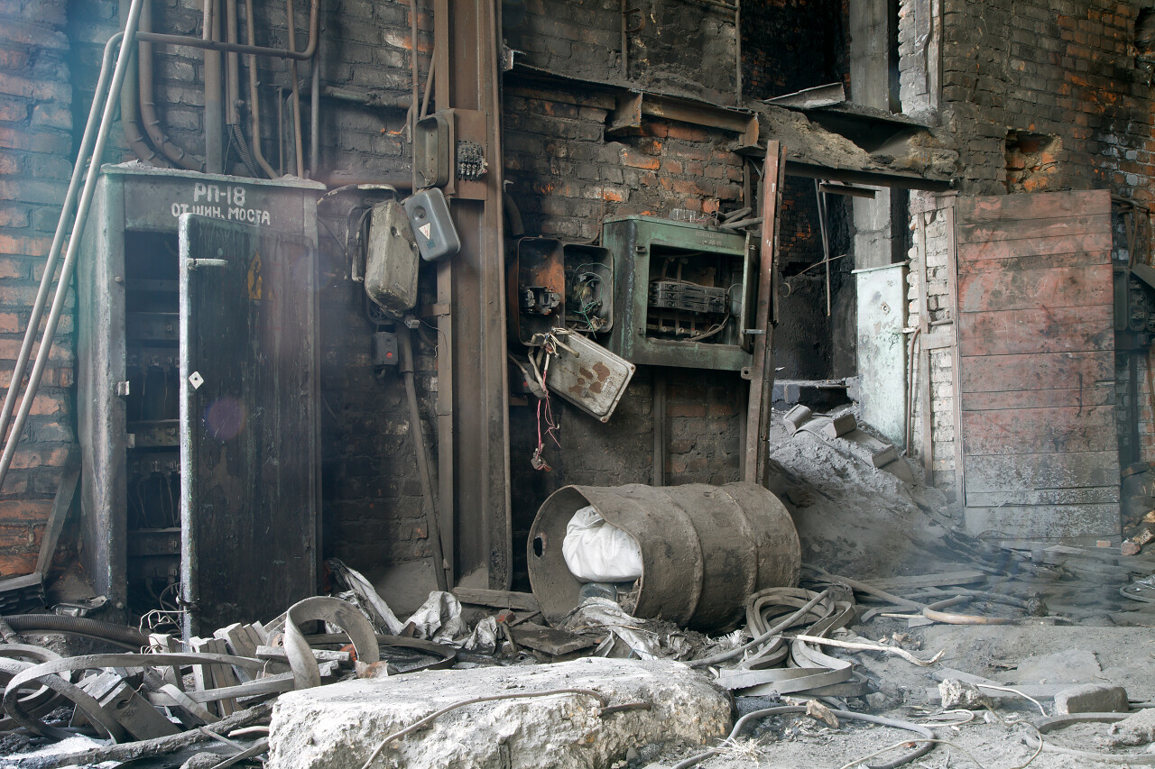 一家废弃的工厂