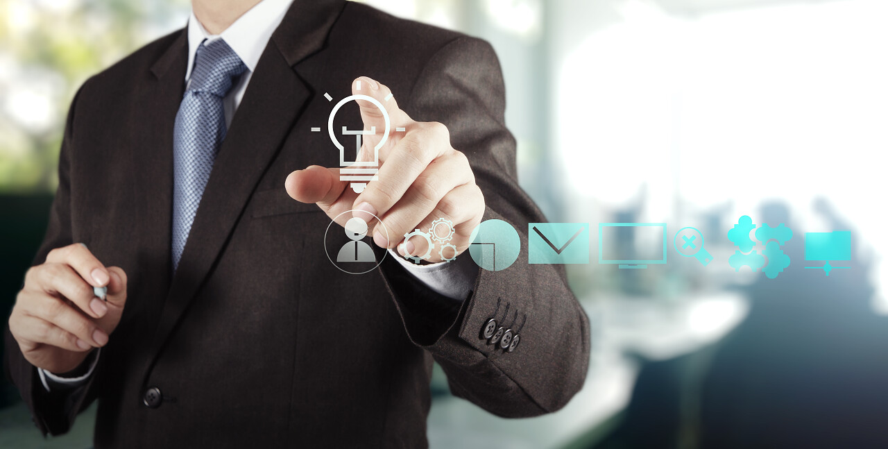 商人迸发出灵感思考