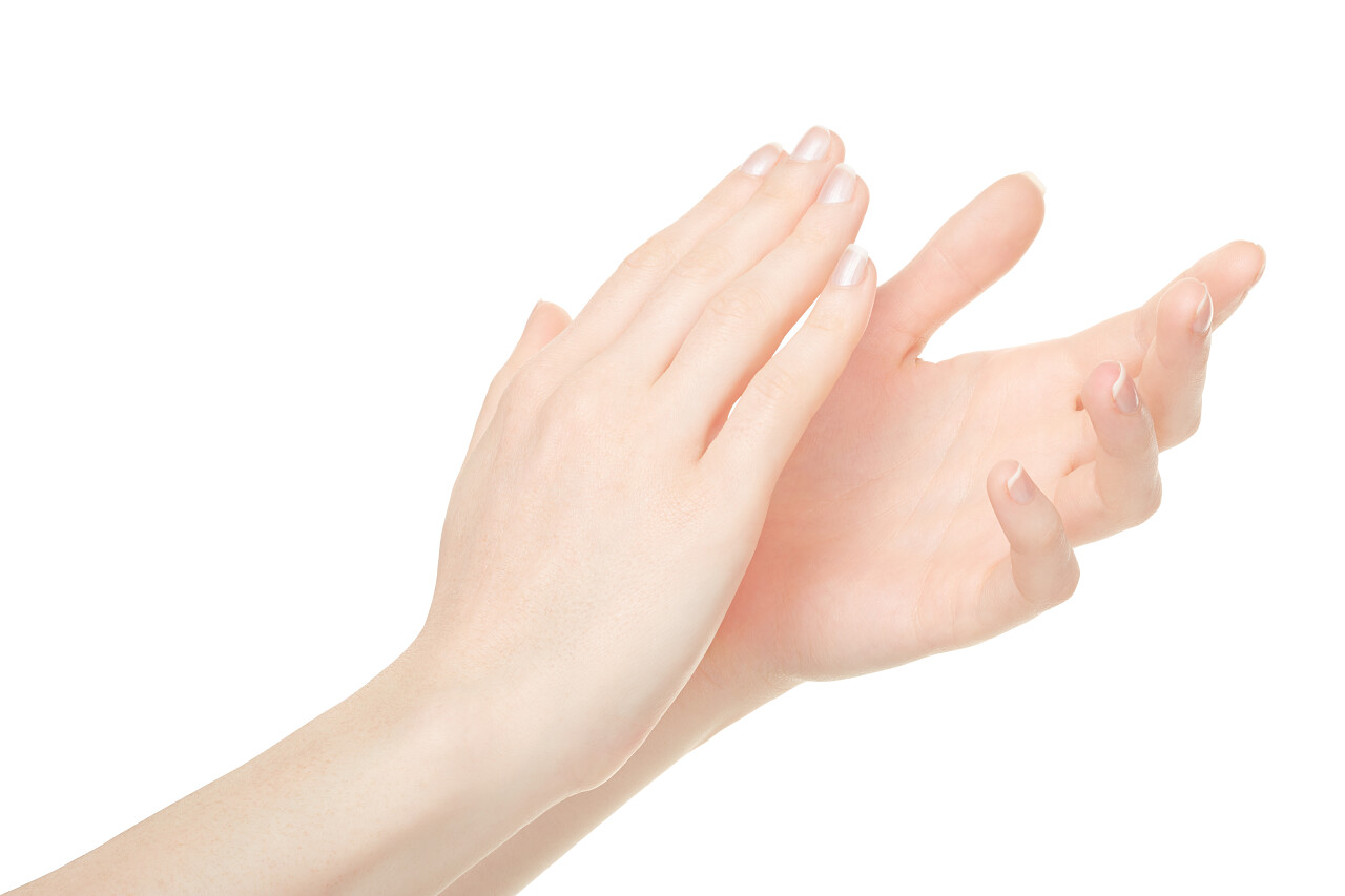 女人拍手掌声隔离在白色