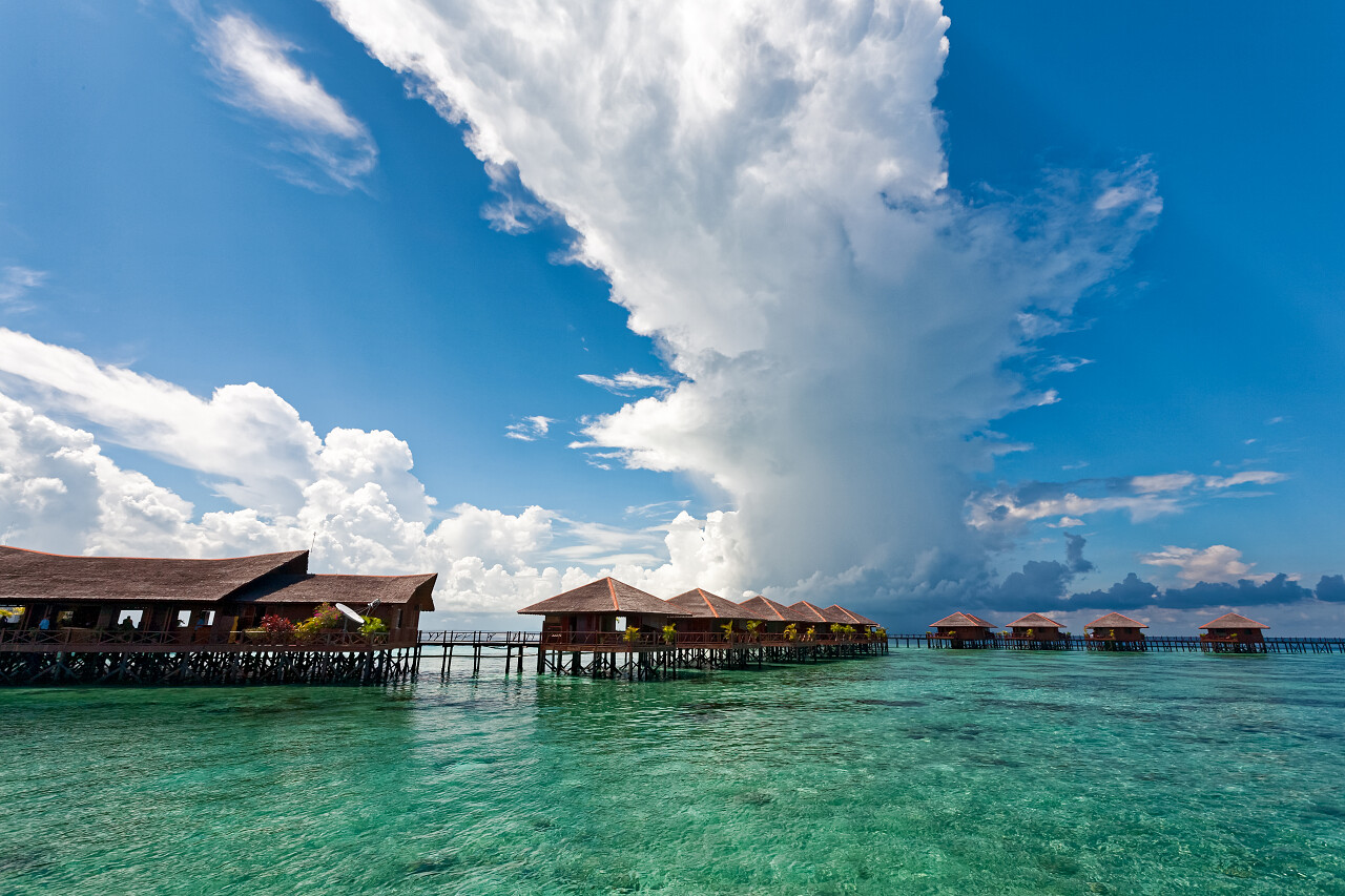 美丽的马布岛世界上最佳的潜水地点之一的踏脚石