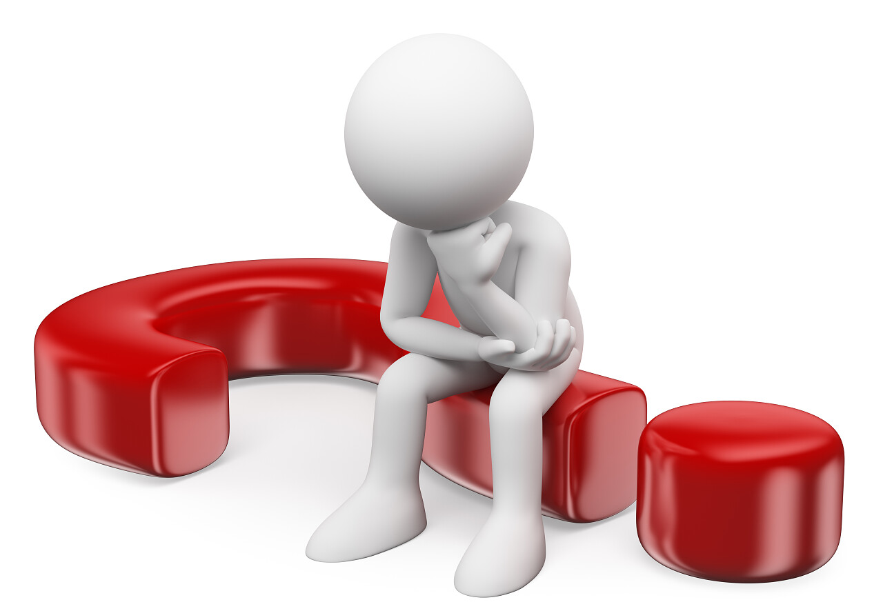 怀疑男人坐在一个问号上思维思考小人糊涂