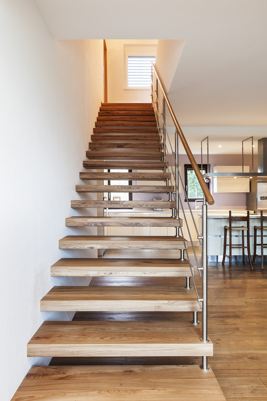 现代阁楼楼梯视图