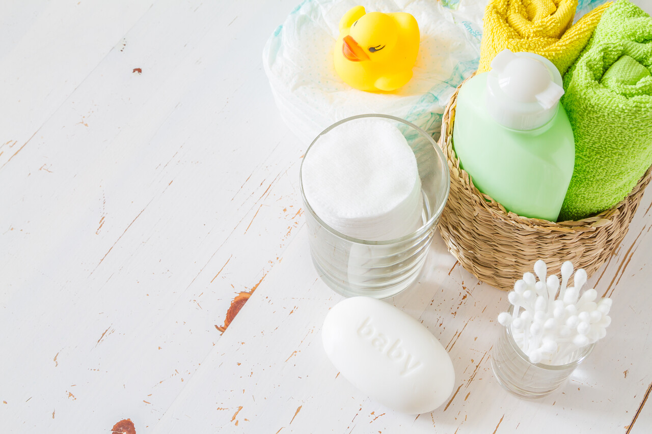 护理日用品毛巾肥皂