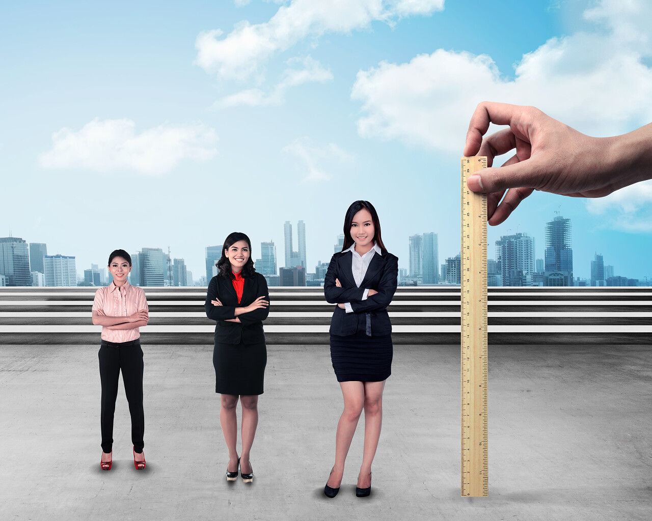 手控股的木尺测员工绩效工作评价