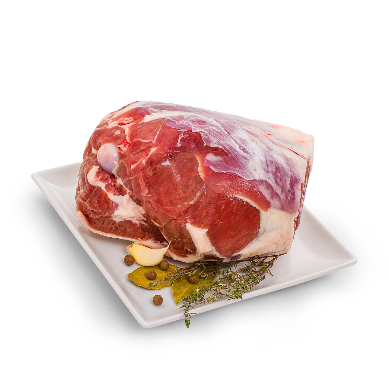 白色背景冷冻的羊腿带骨香料中国美食