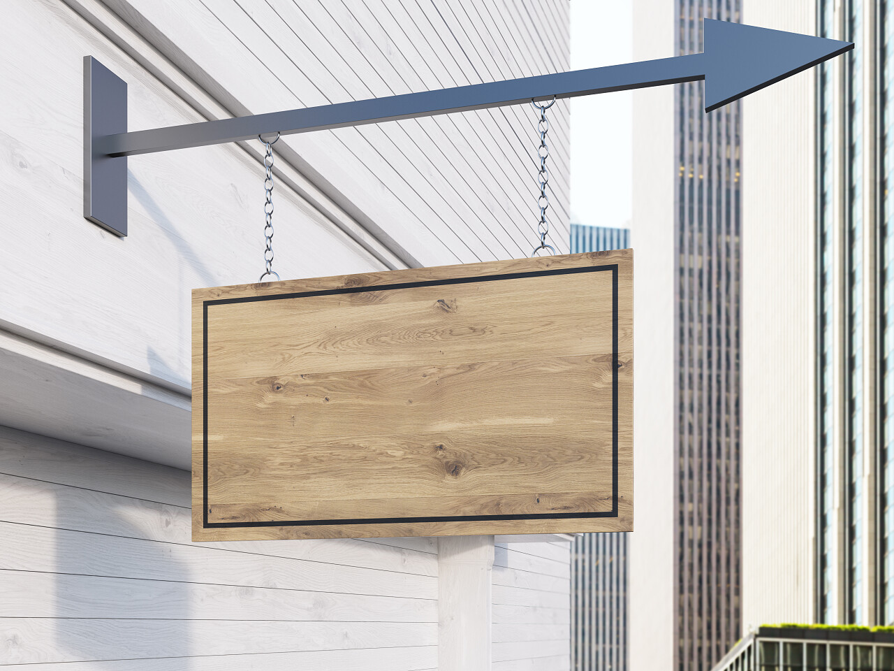 混凝土建筑与木褐色塞在铁箭头上挂起