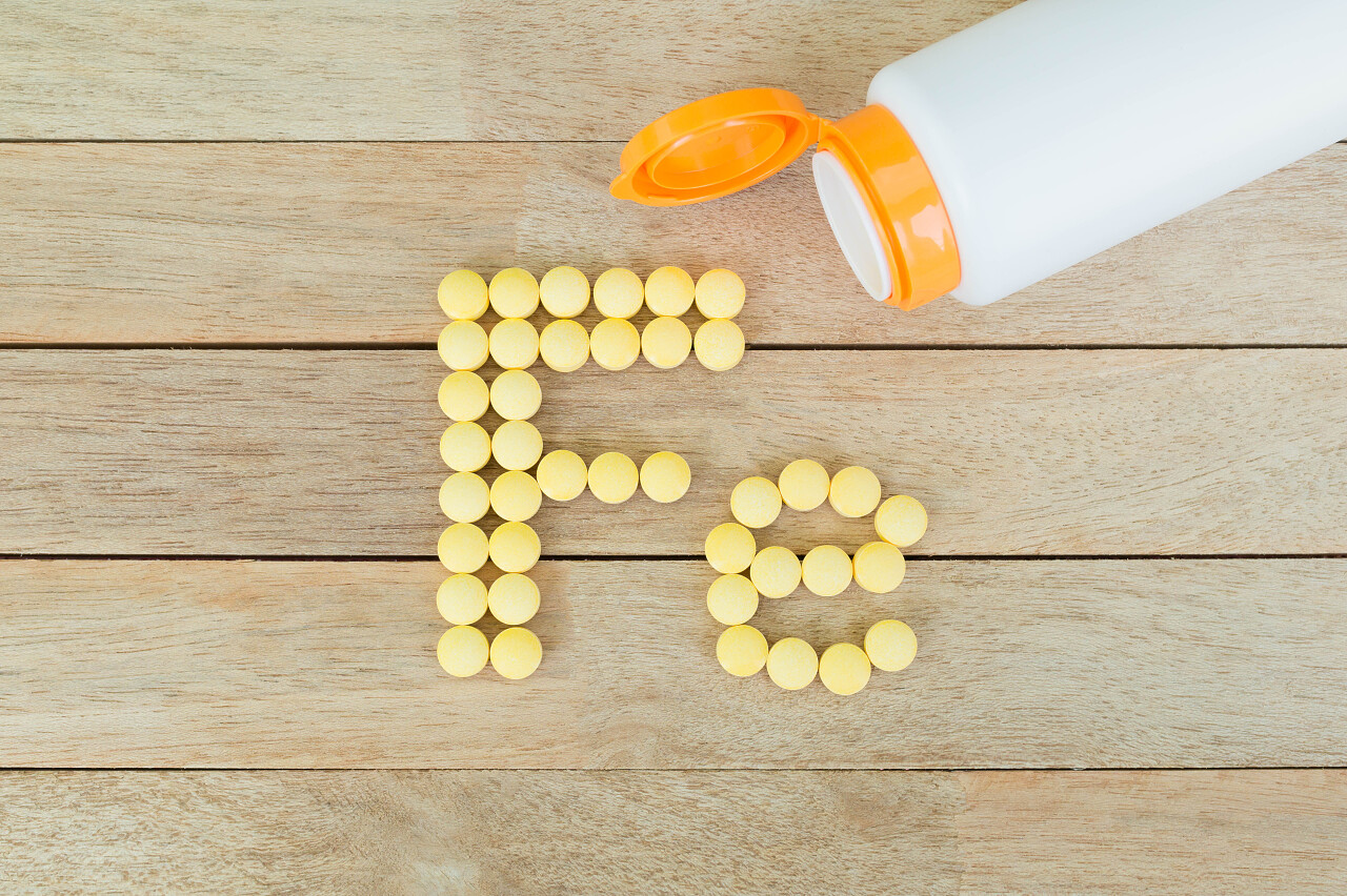 摆成字母形状的药