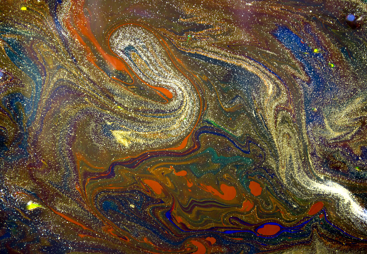 金色抽象纹理颜料油漆纹理画桌面壁纸