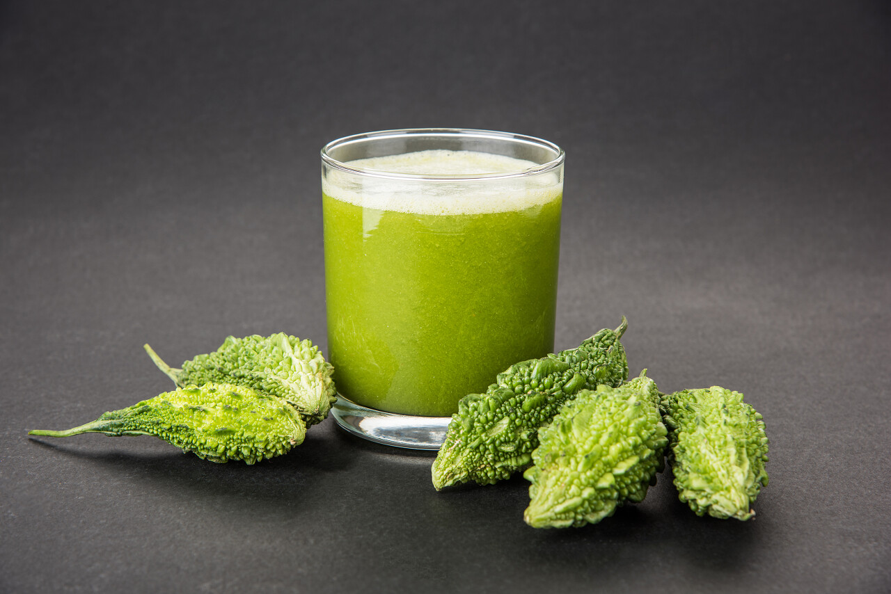 二十四节气夏至24节气蔬菜汁苦瓜汁果蔬汁绿色果汁