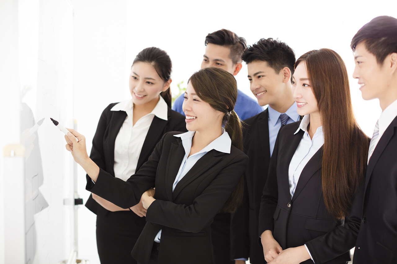 工作职场会议会议场景商务办公室工作场景企业公司成功人士