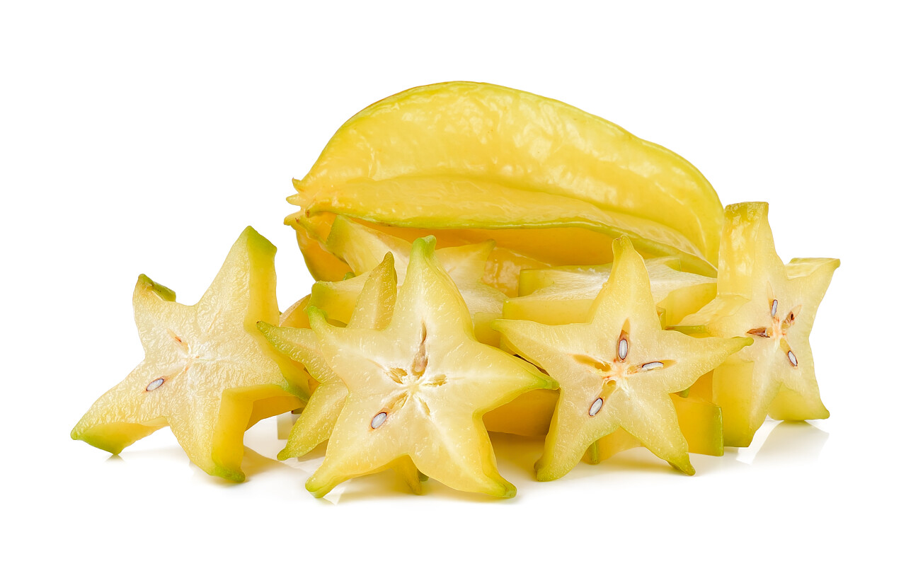 新鲜水果杨桃切开杨桃切片杨桃热带水果