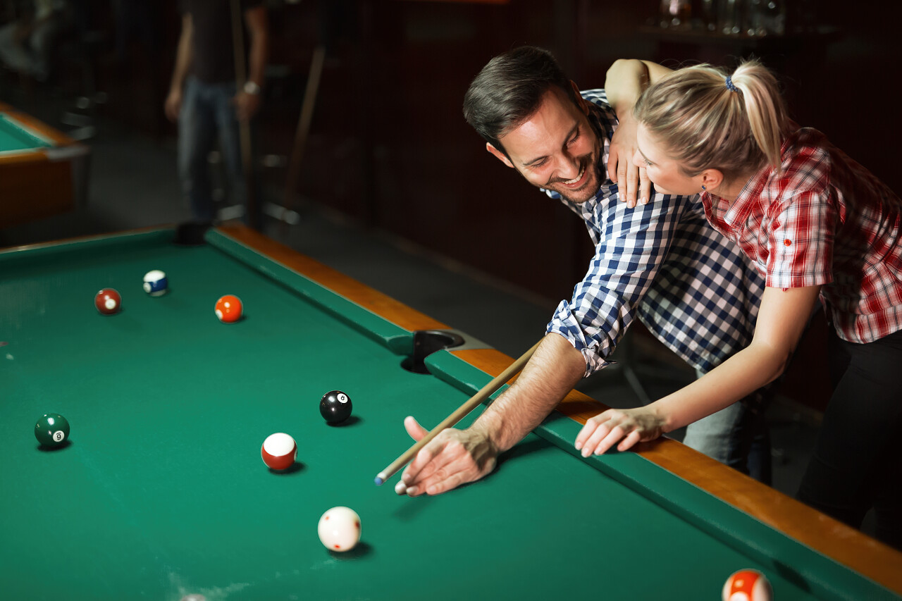 情侣玩在一起幸福情侣幸福的人