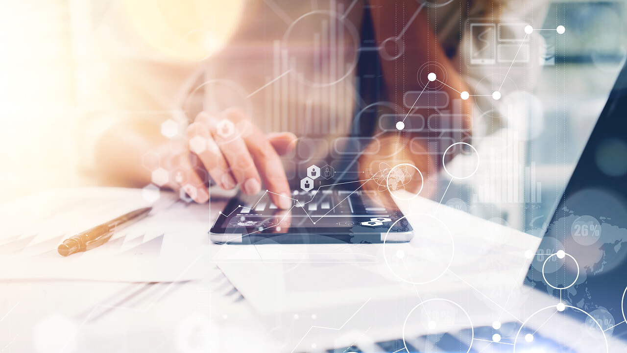 营销团队讨论企业工作理念